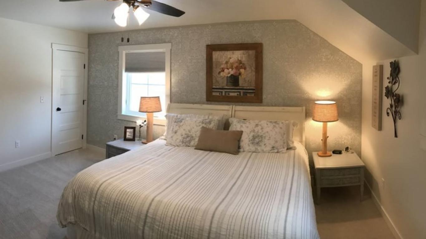 Snowgoose Pond Bed & Breakfast