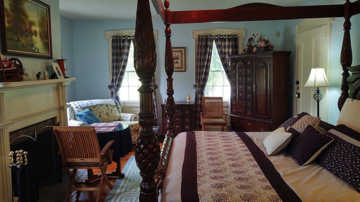 1805 House Bed and Breakfast