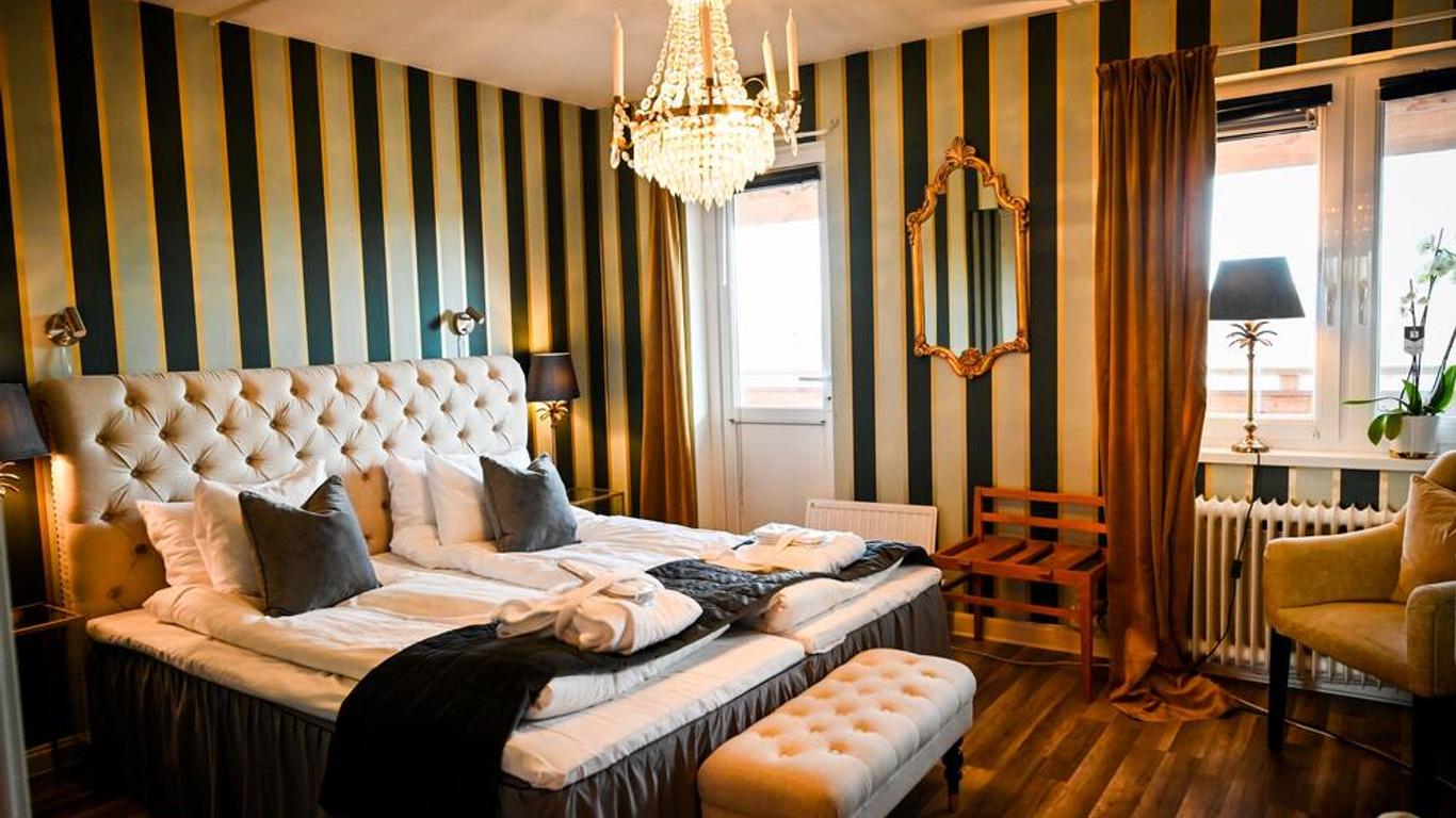 Palace Hotell