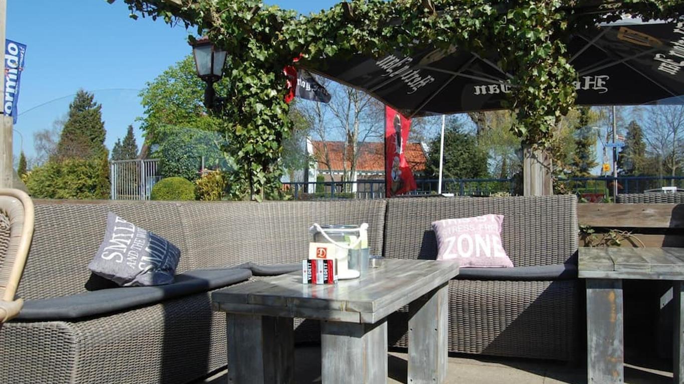 Bar-Bistro-Hotel Dok