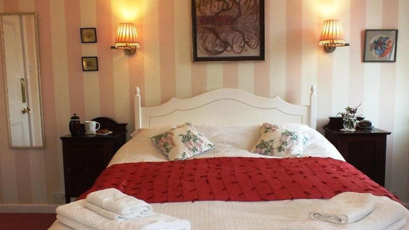 Dowfold House Bed and Breakfast