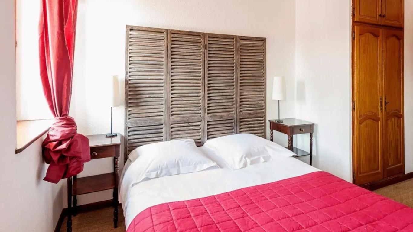 Logis Hotel Le Relais Des Dix Crus