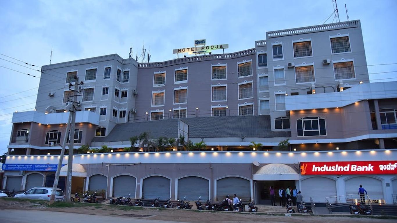 Hotel Pooja International