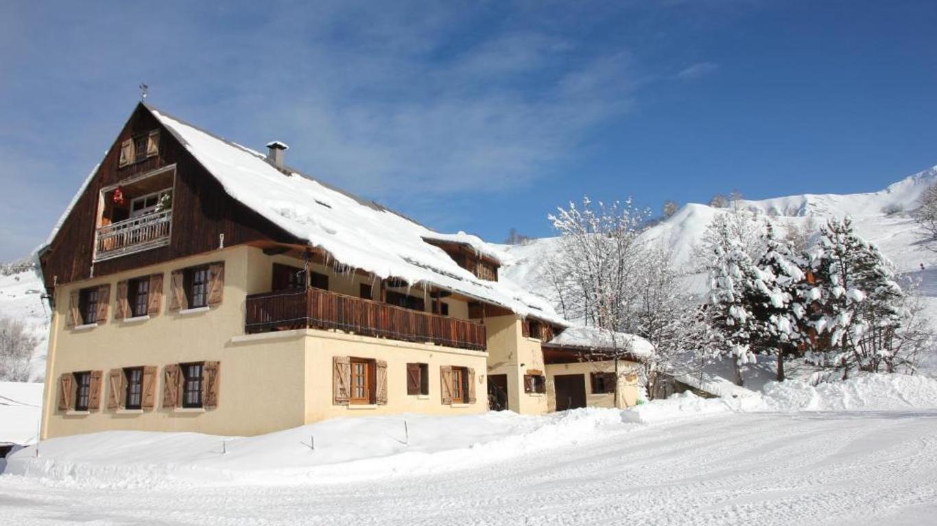 Guest House Chalet Saint Roch