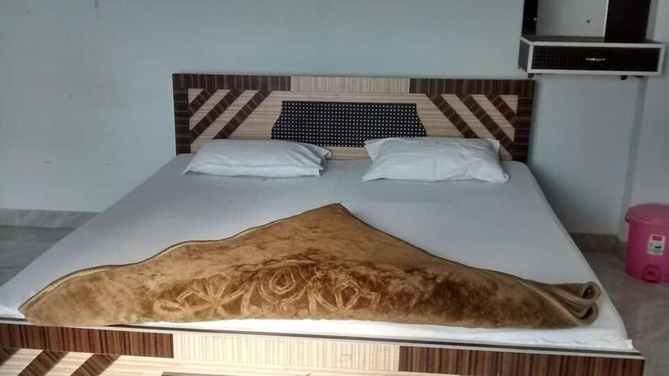 Hotel Radhikapalace