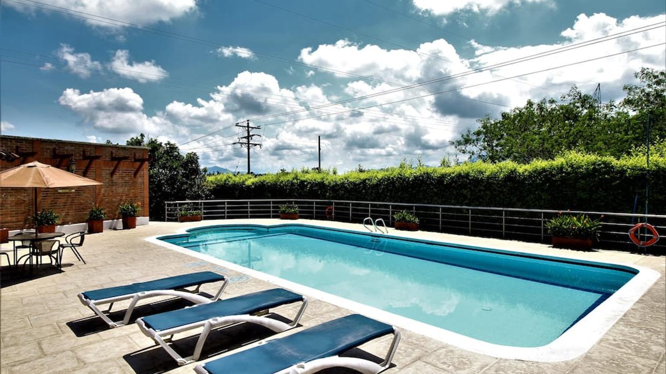 Amazilia Hotel