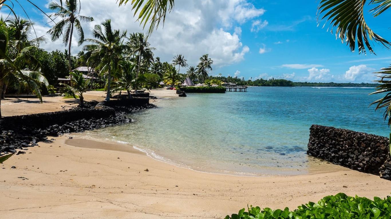 Coconuts Beach Club Resort & Spa