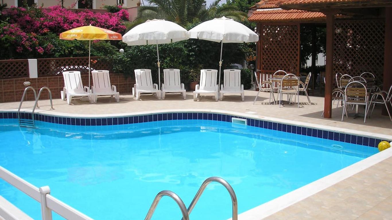 Dimitra Apartments