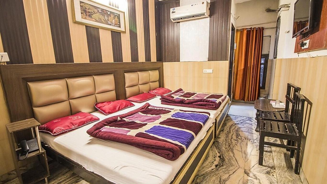 Hotel Milan Palace