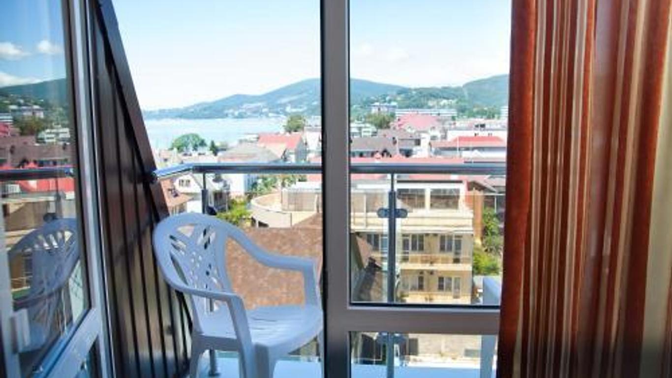 Golden Ring Hotel
