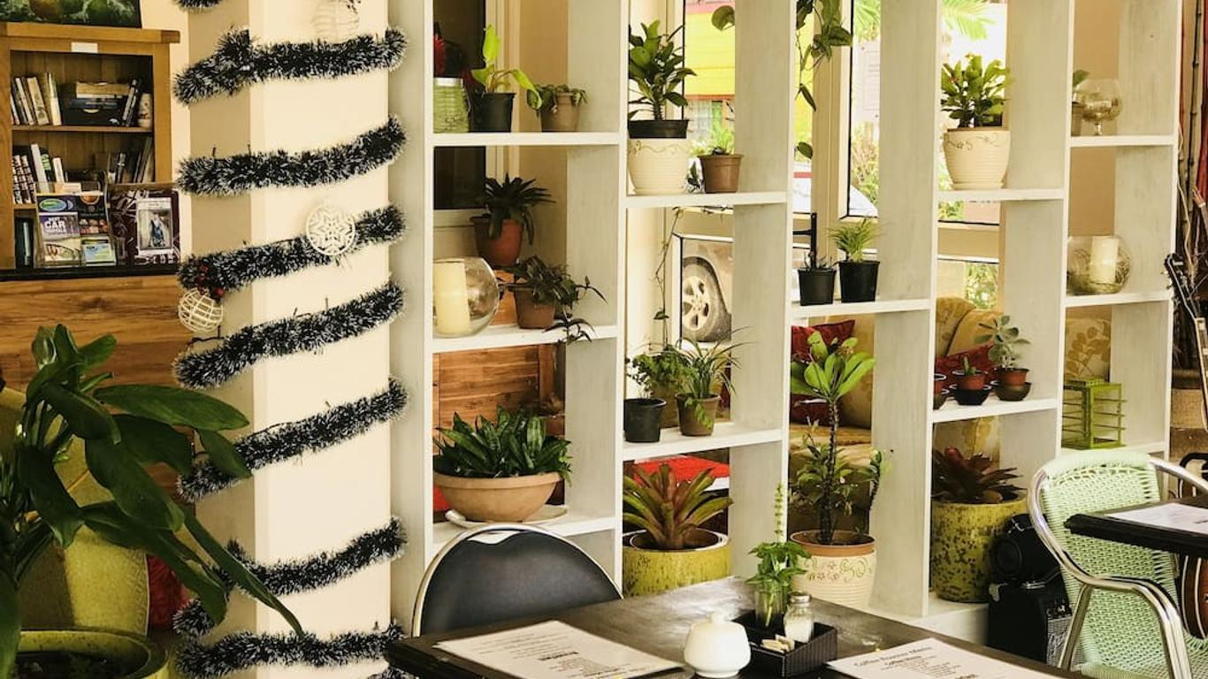 Samoana Boutique Hotel