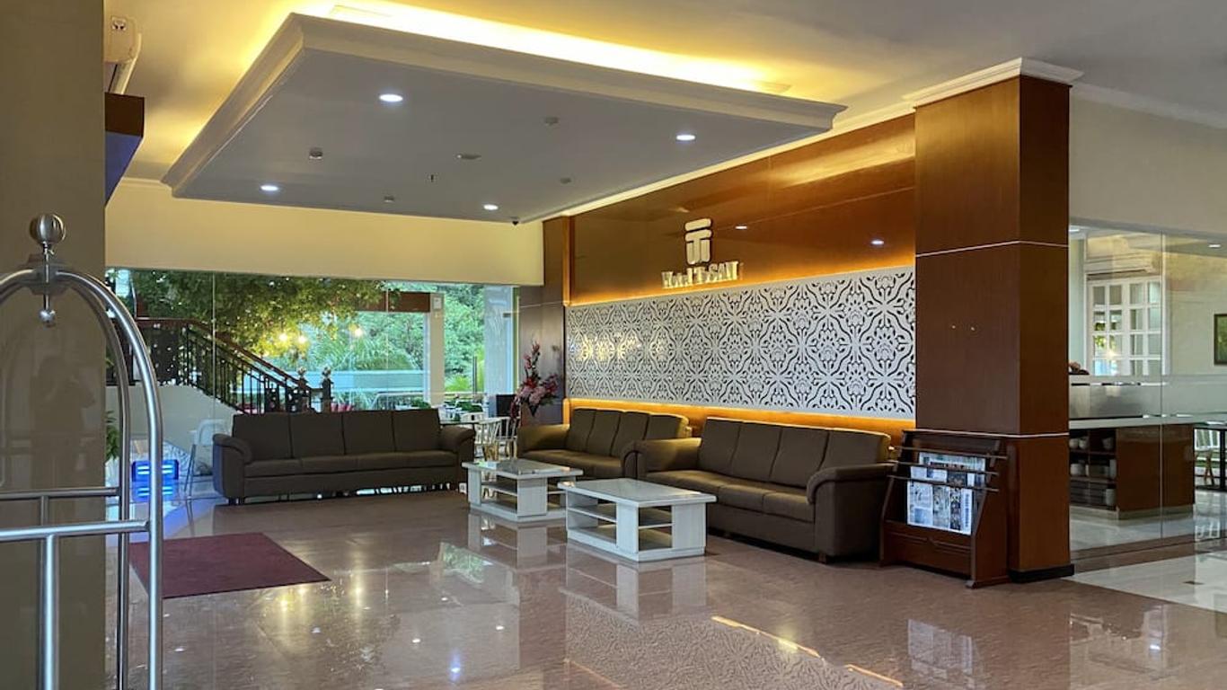 Hotel Tosan Solo Baru