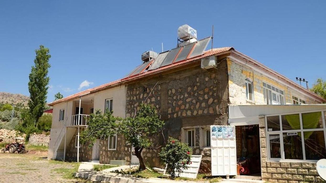 Karadut Pansiyon Nemrut