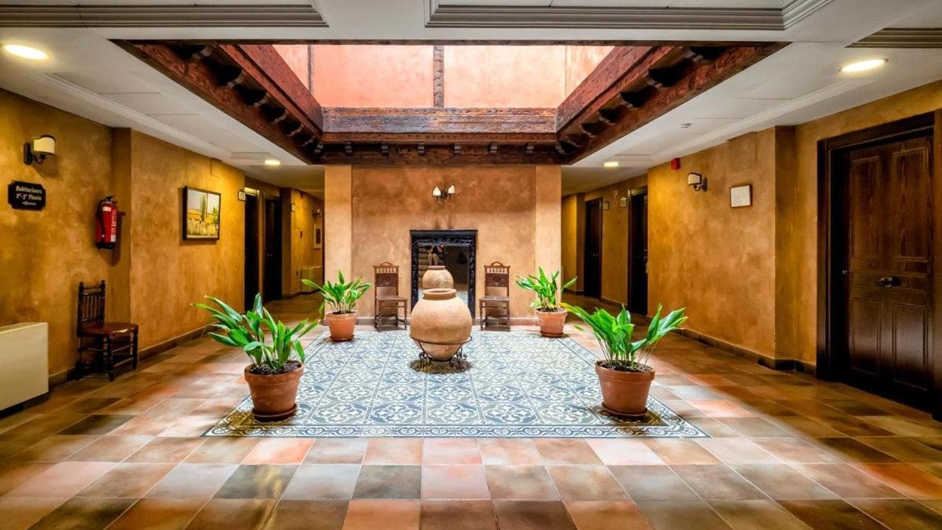 Hotel Dona Manuela