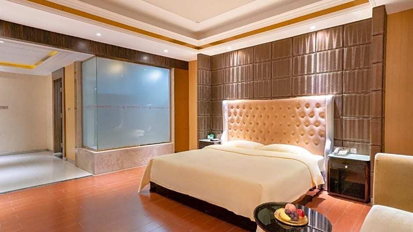 Dongguan South Grand China Hotel