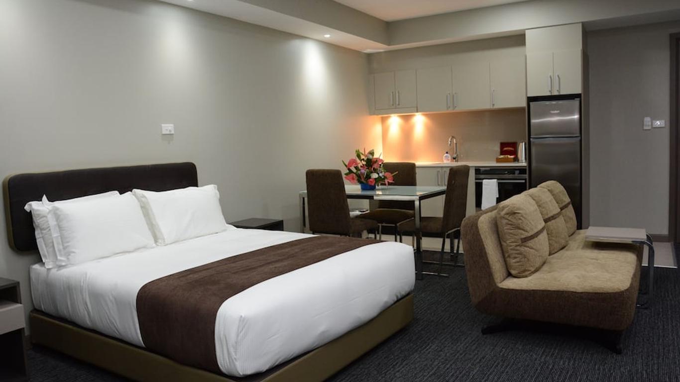Ratsun Nadi Airport Apartment Hotel
