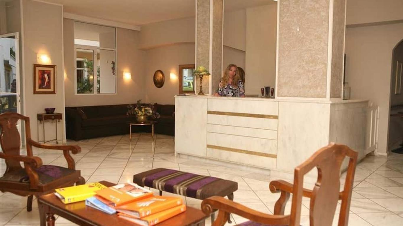 Constantin Apartments