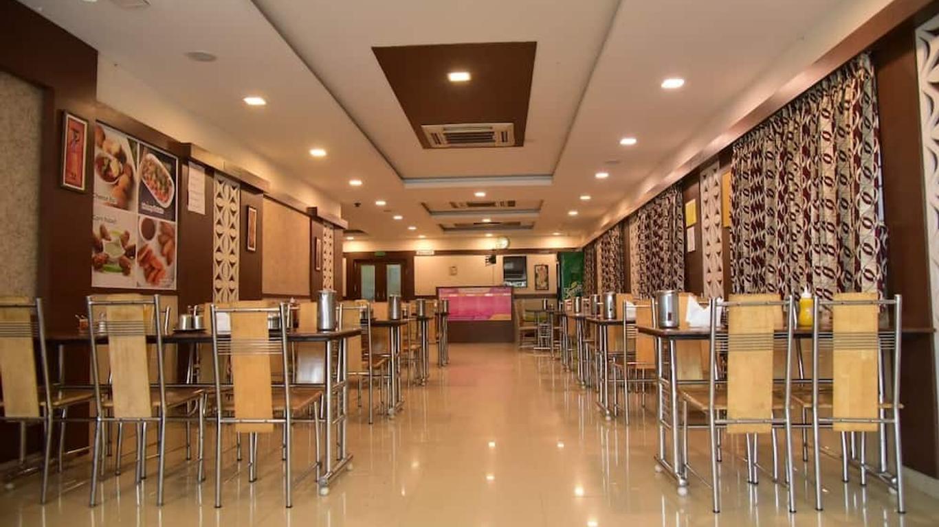 Hotel Varshan International