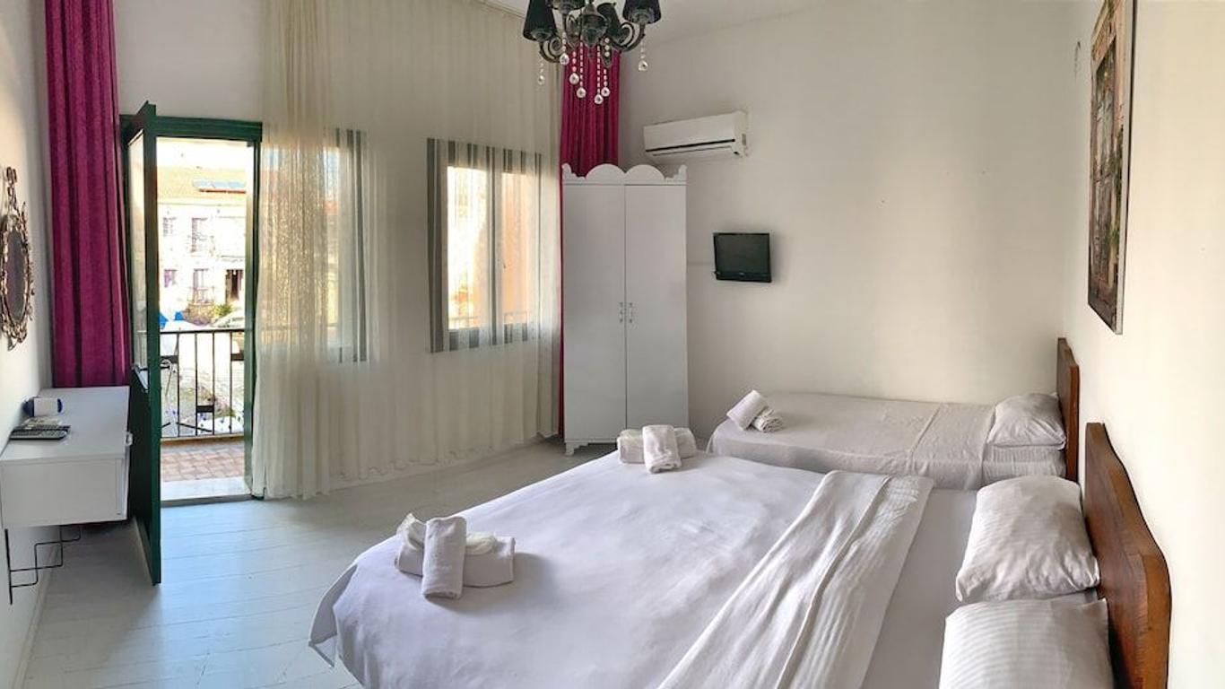 Meydan Dazur Alacati
