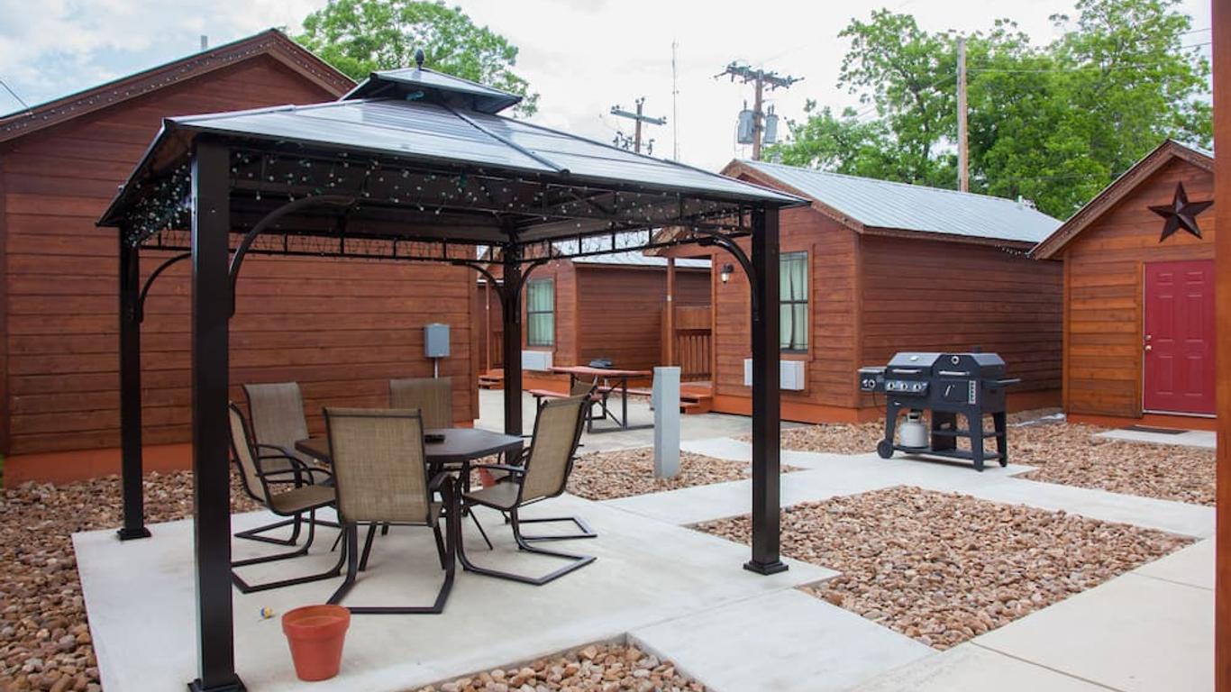 Texas Star Lodges