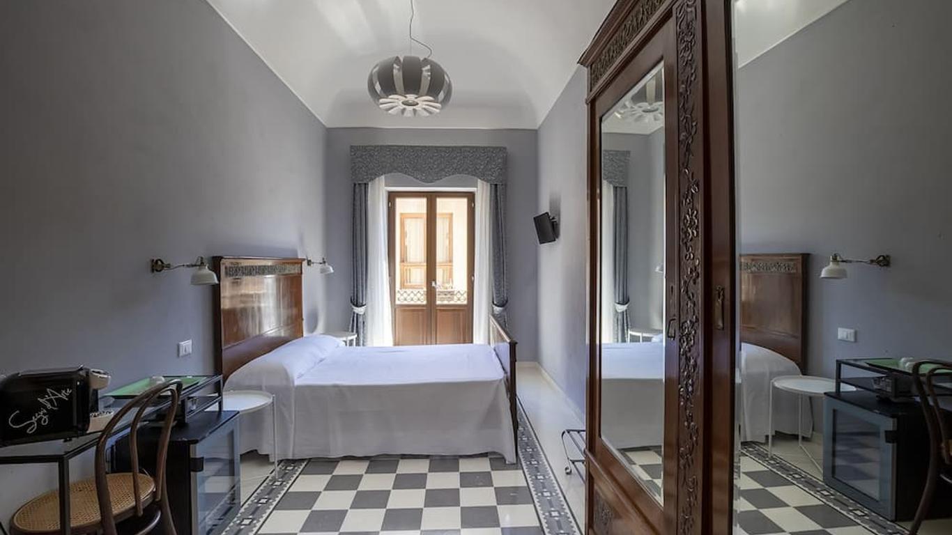 Dimora La Torre Room
