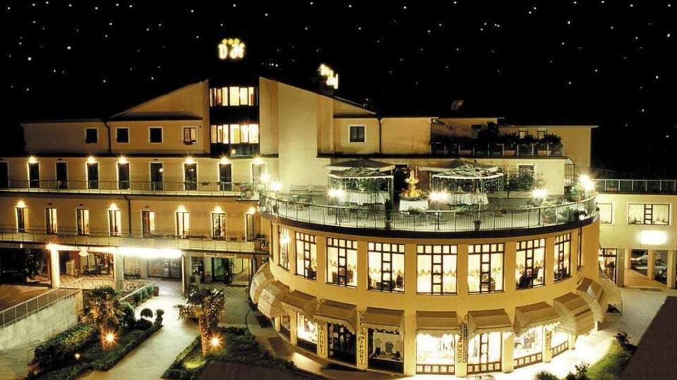 Demy Hotel