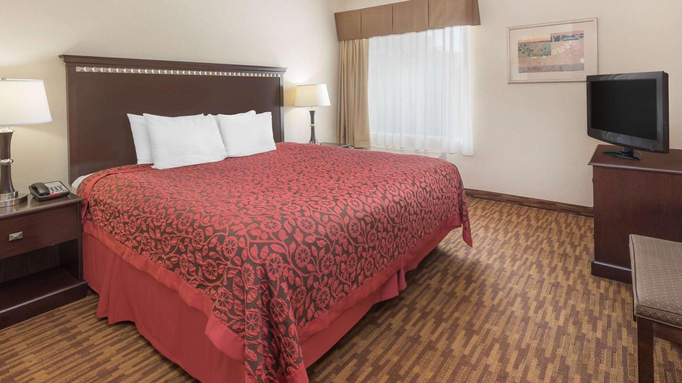 Days Inn by Wyndham Semmes/Mobile