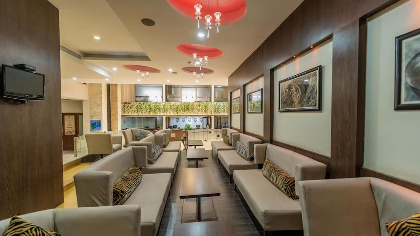 Hotel Celebration