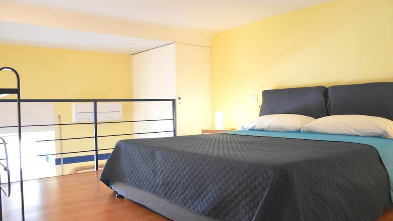 1878 Sorrento Guest House