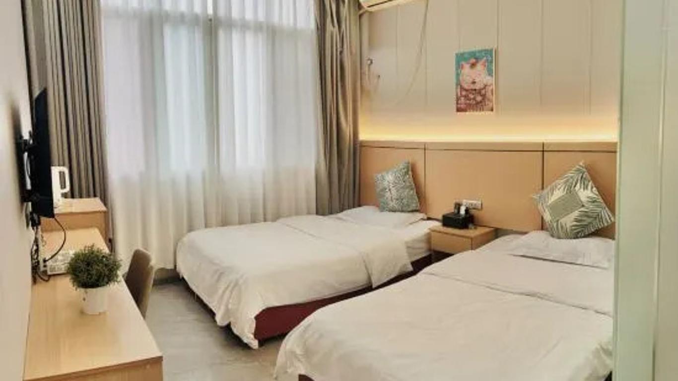 Tashan Hotel