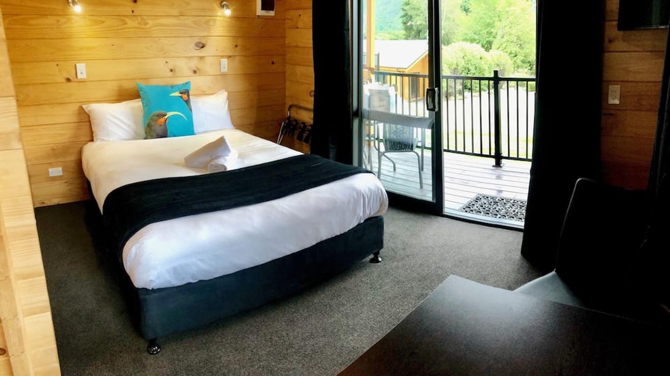 Kingston Top 10 Holiday Park