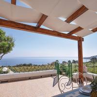 Stunning Home In San Vito Lo Capo -tp- With 2 Bedrooms And Wifi