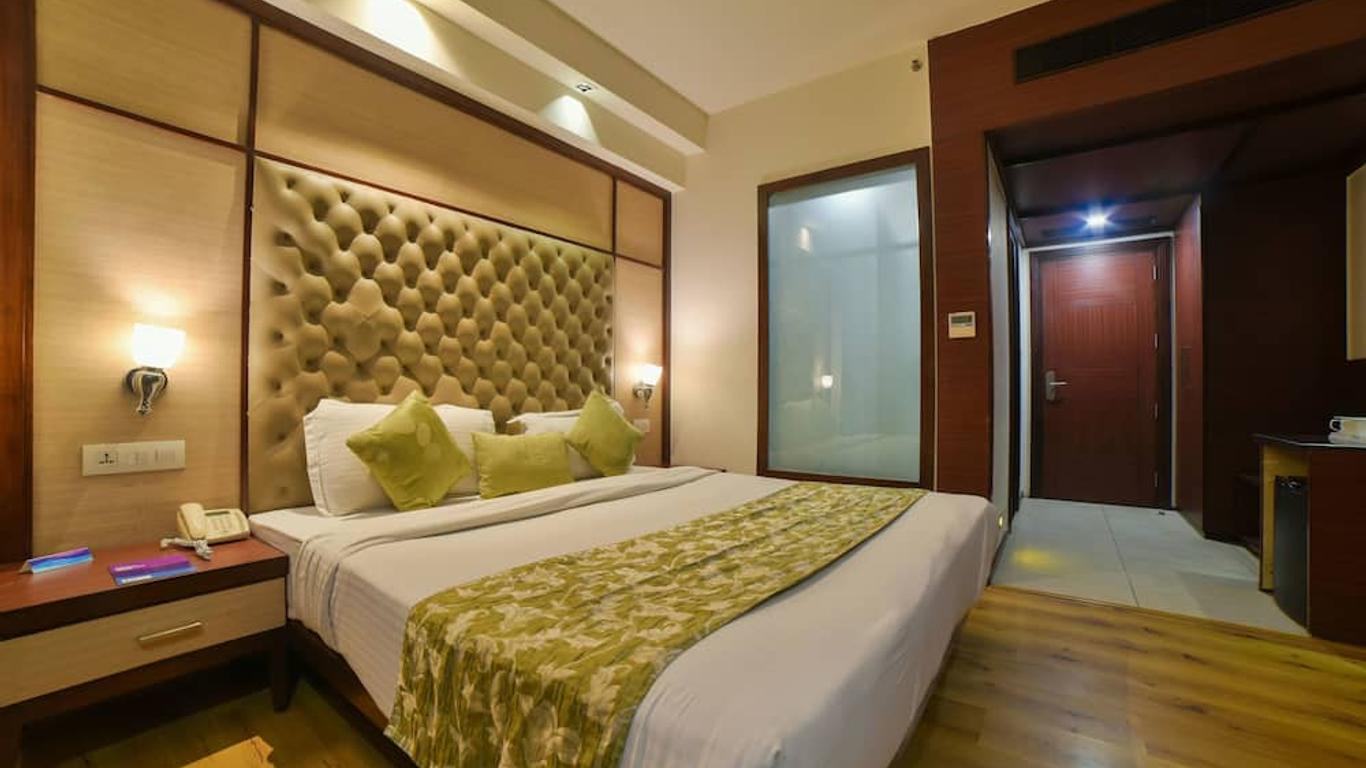 Hotel Mint Oodles