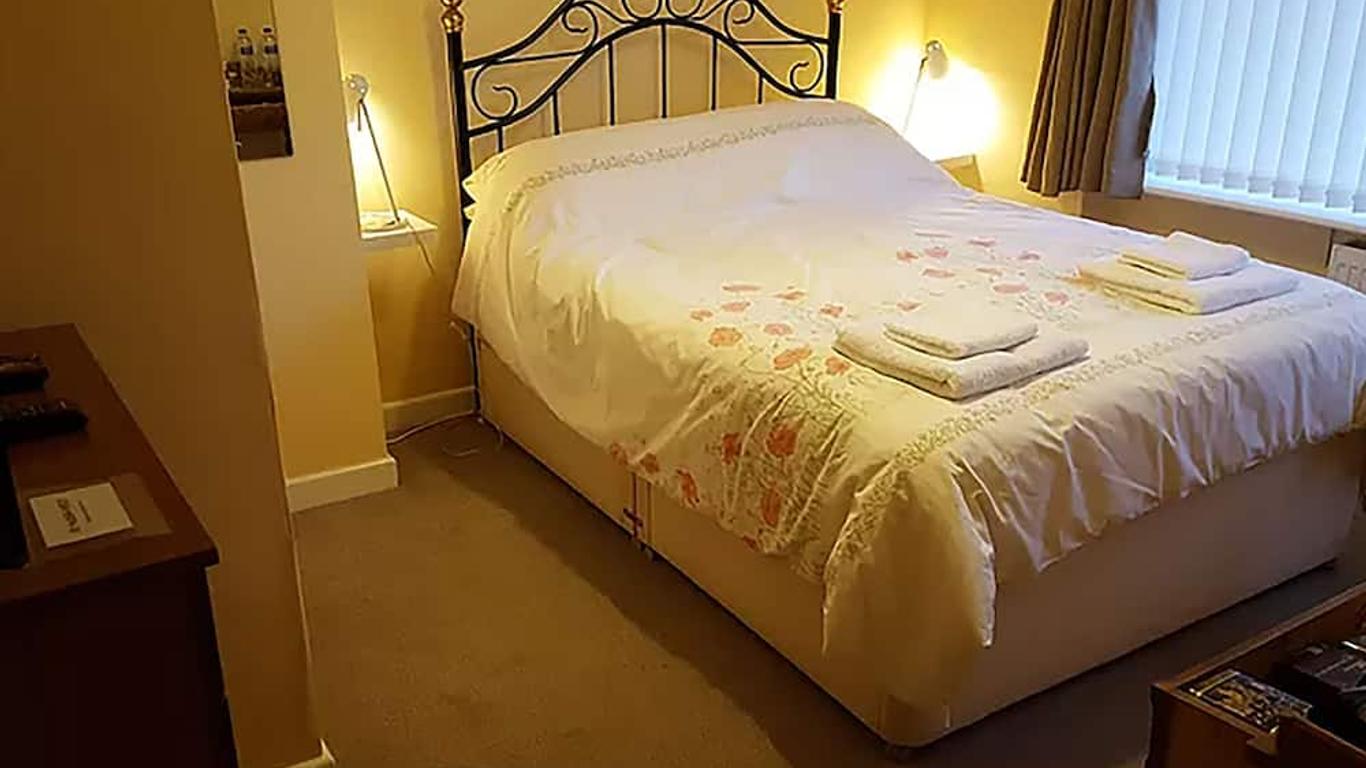 A. B&B - Glastonbury