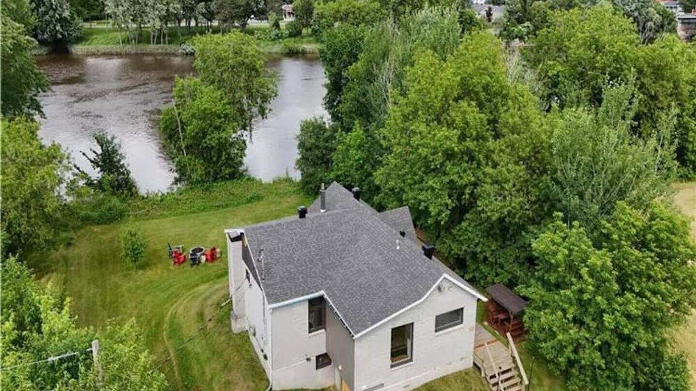 Chalet Scott Spa Sur Rivière