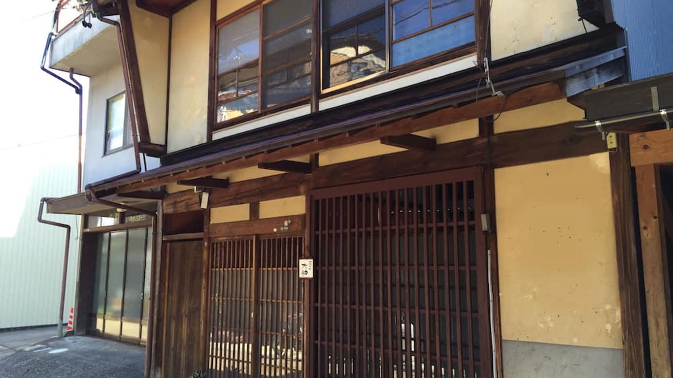 Yanaka No Taisuke