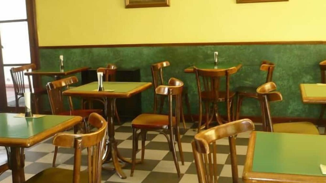 Hotel San Cayetano