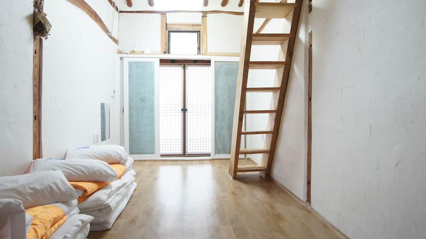 1928 Suimmaru Hanok Guesthouse