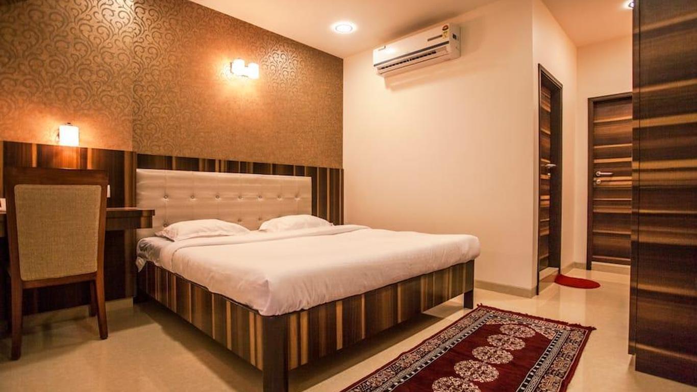 Sai Moreshwar Resort