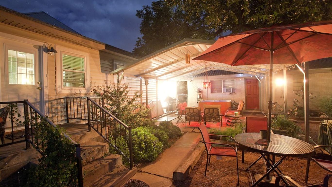 Vara Guest House