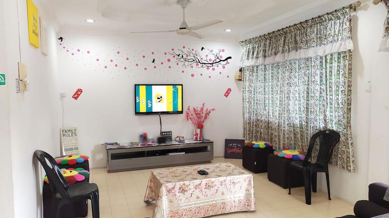 H Homestay