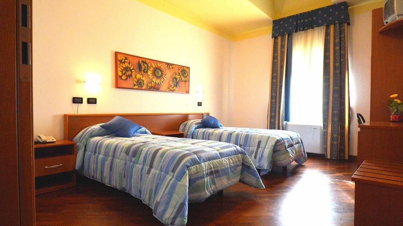 Hotel La Cantina