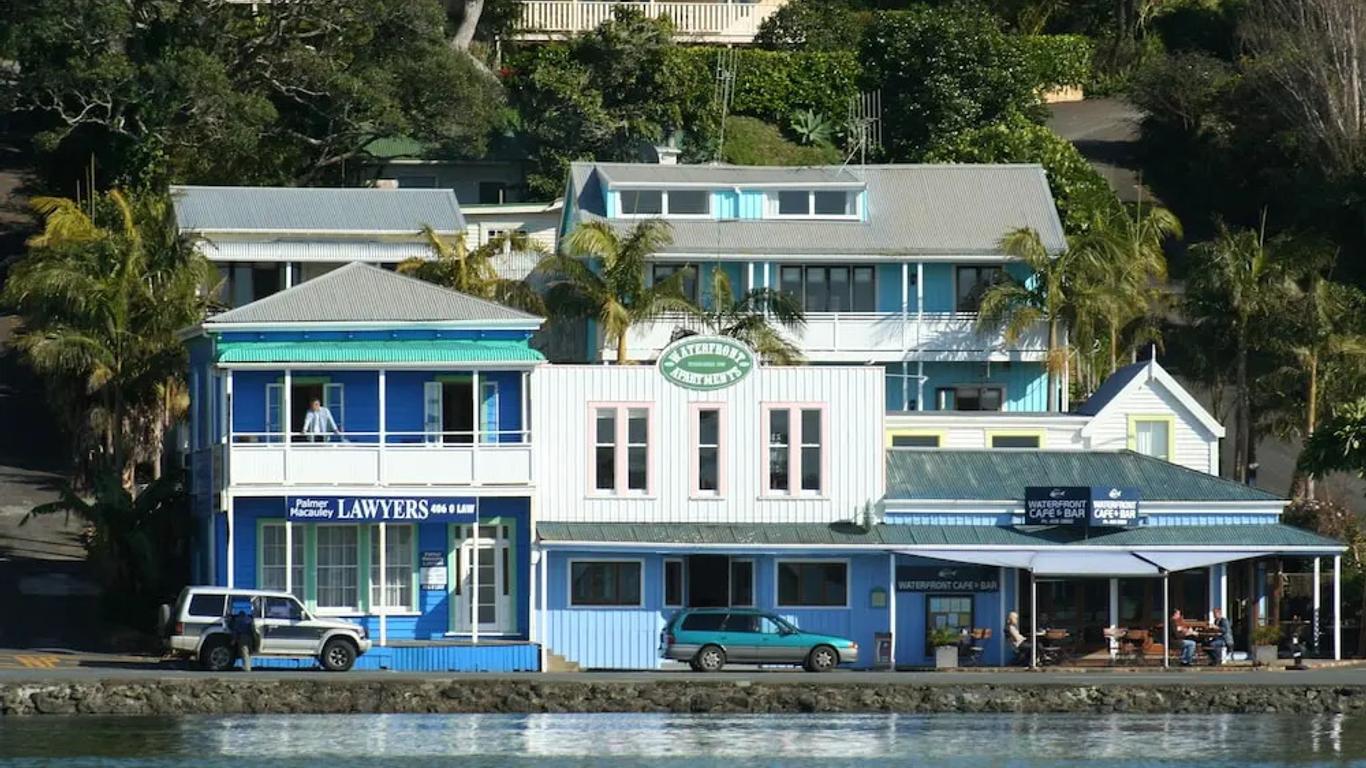 Mangonui Waterfront Apartments