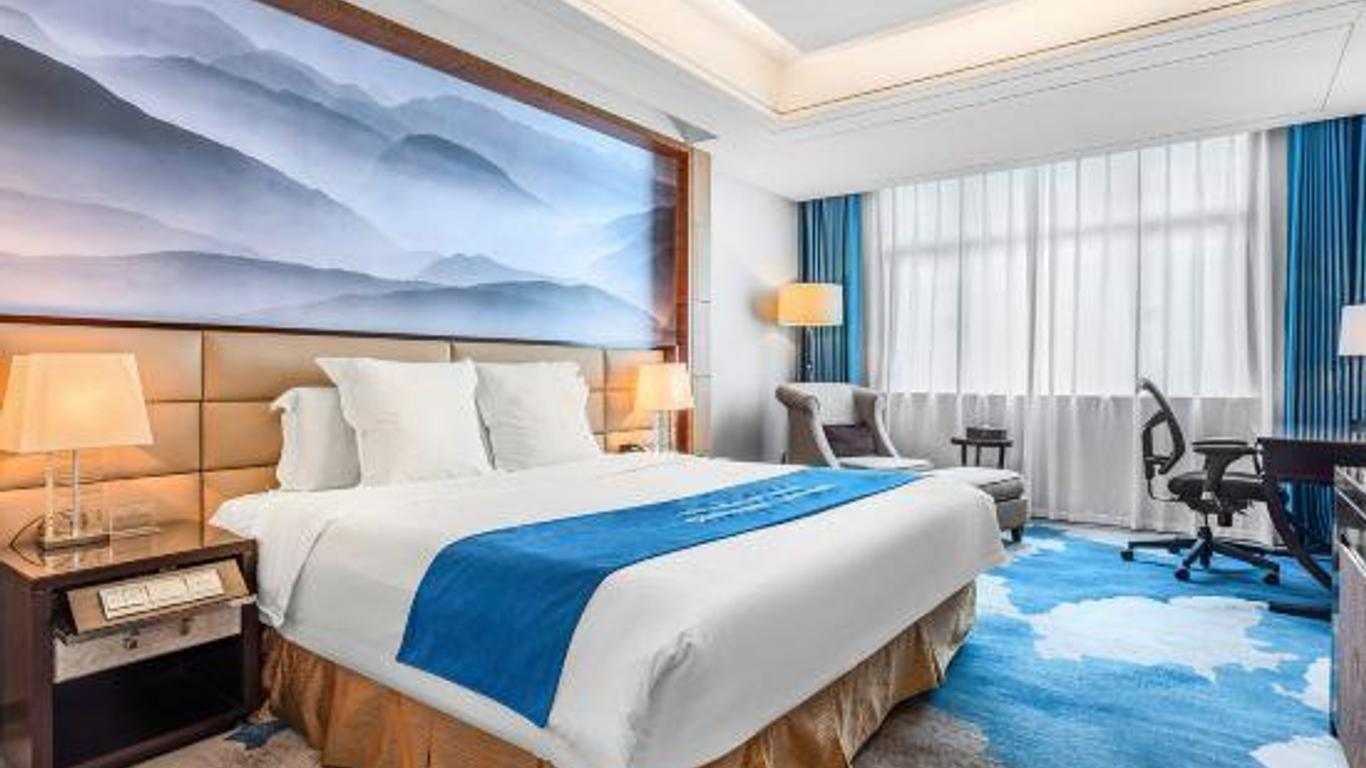 Ganjiang Hotel