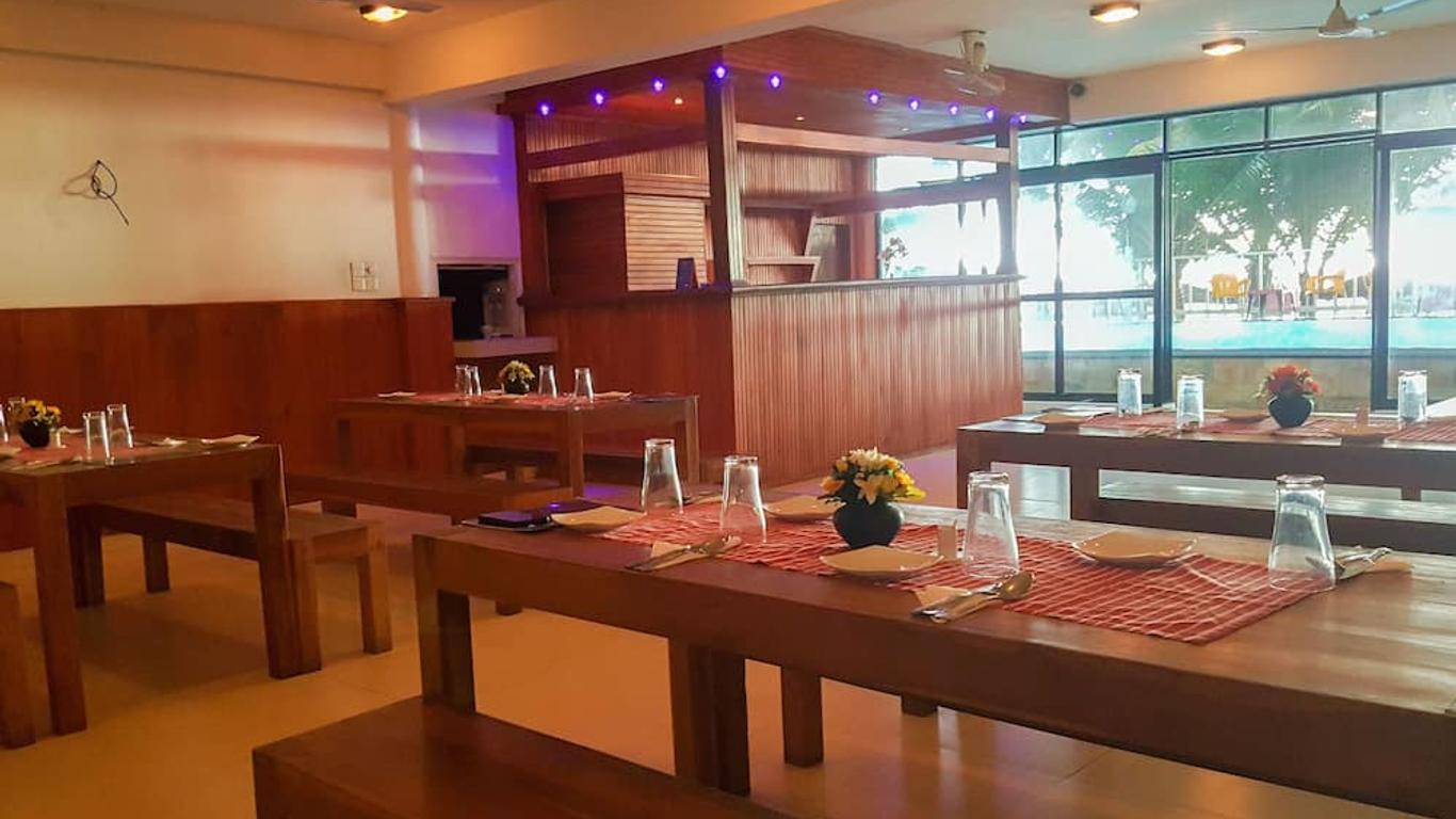 Lanka Beach Hotel