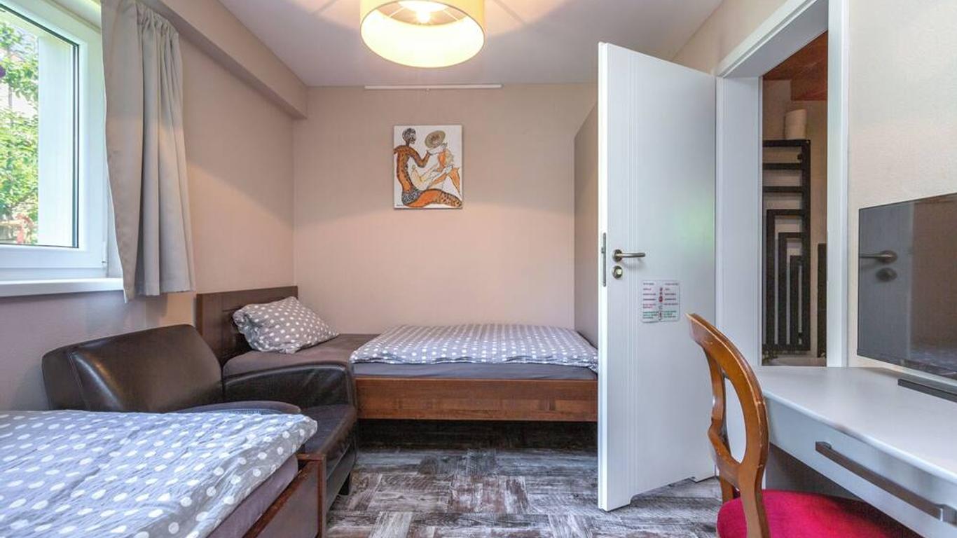 Bnb Comfort Guesthouse Olten - Lostorf