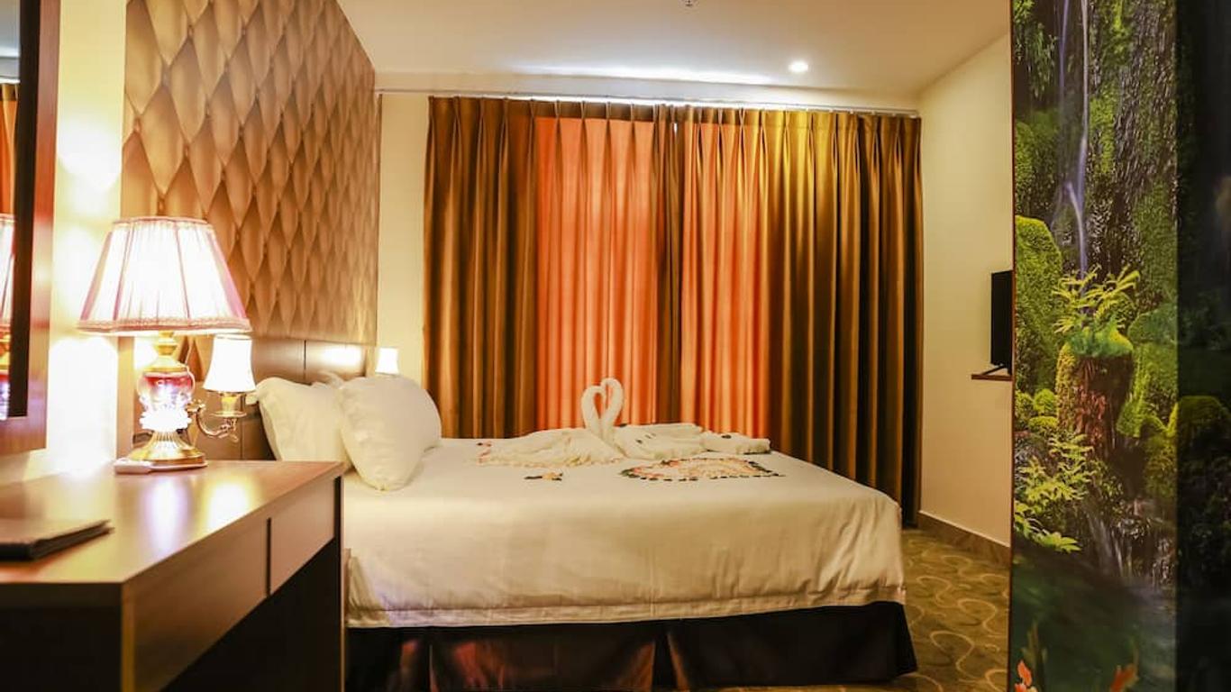 3mg Lakeside Hotel
