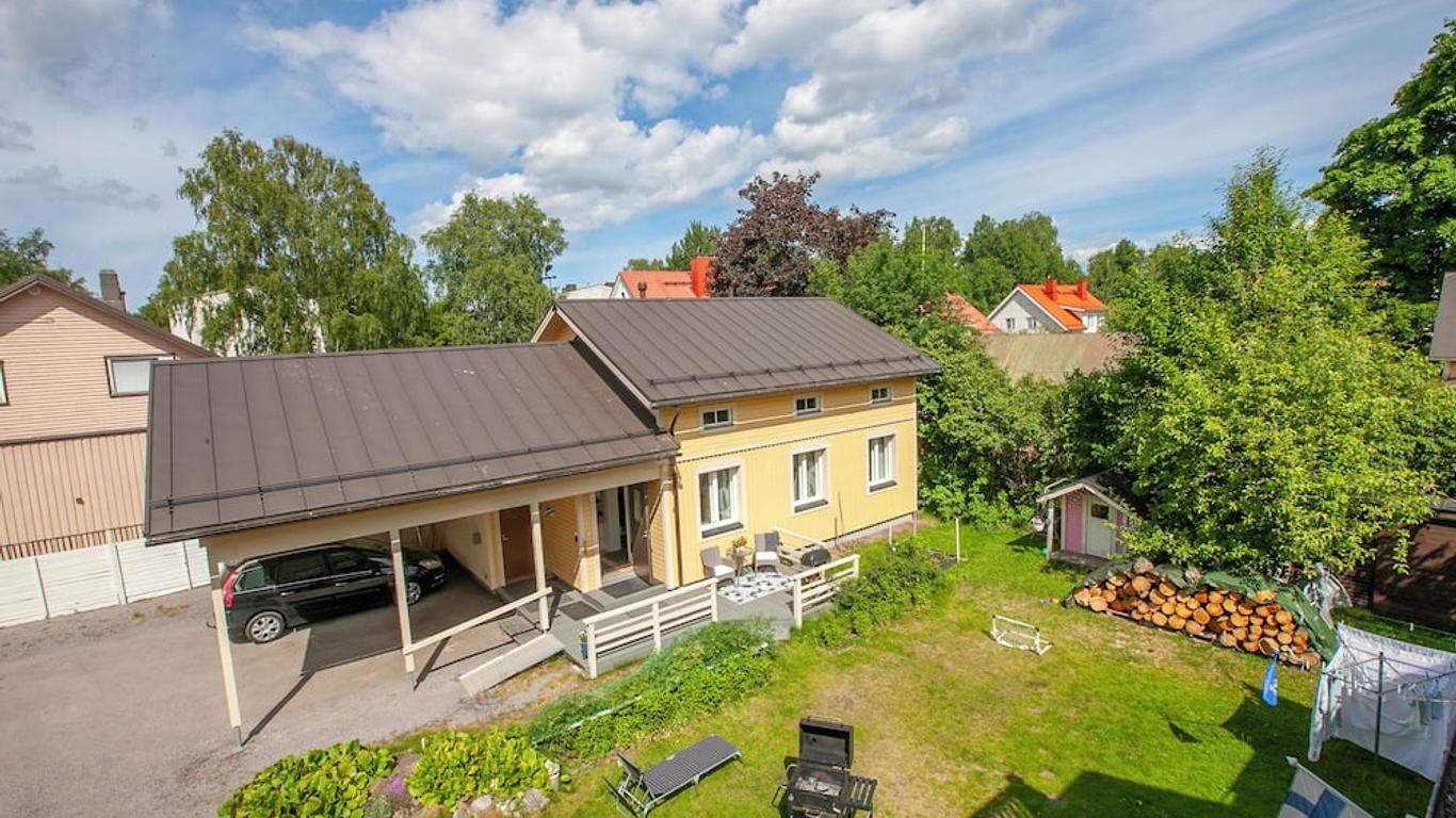 Firsthome Guesthouse