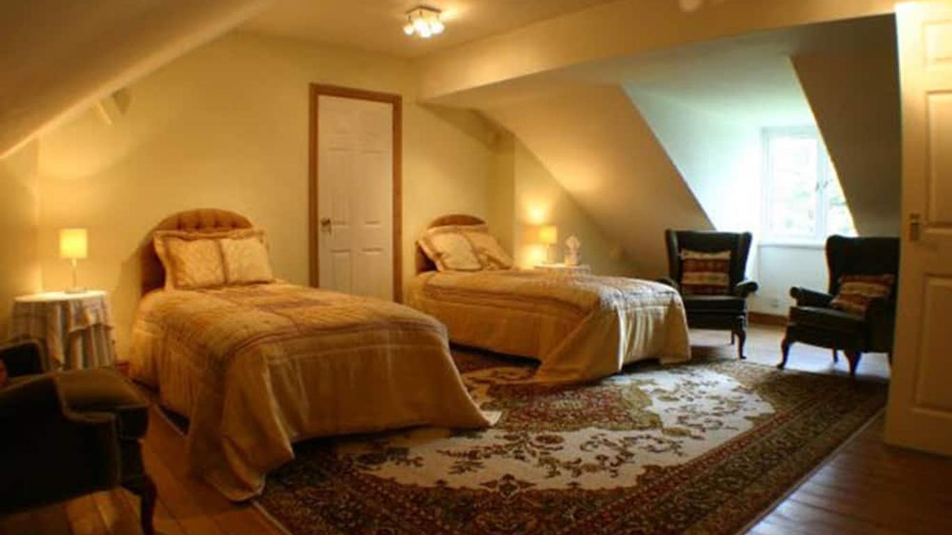 Glenlyon Bed and Breakfast