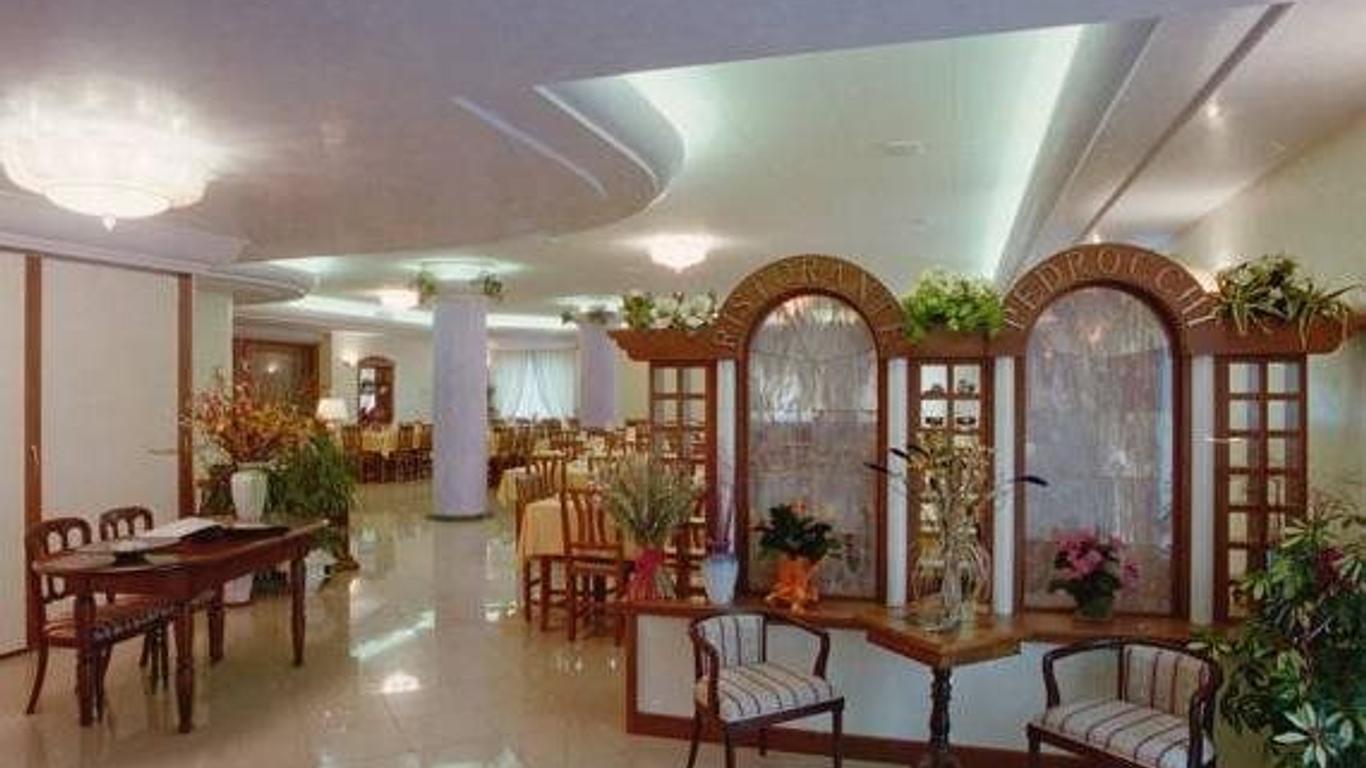 Hotel Ristorante Pedrocchi
